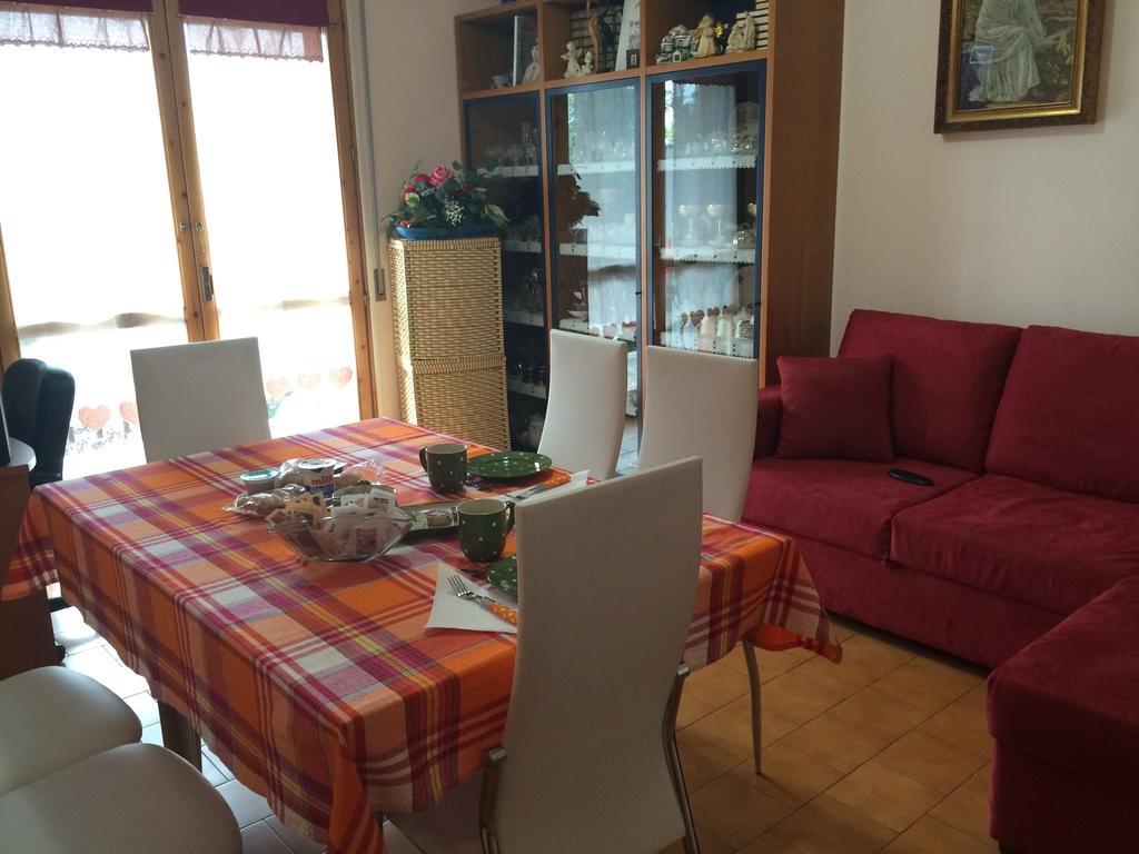 Bed & Breakfast Da Eliana Молинелла Экстерьер фото